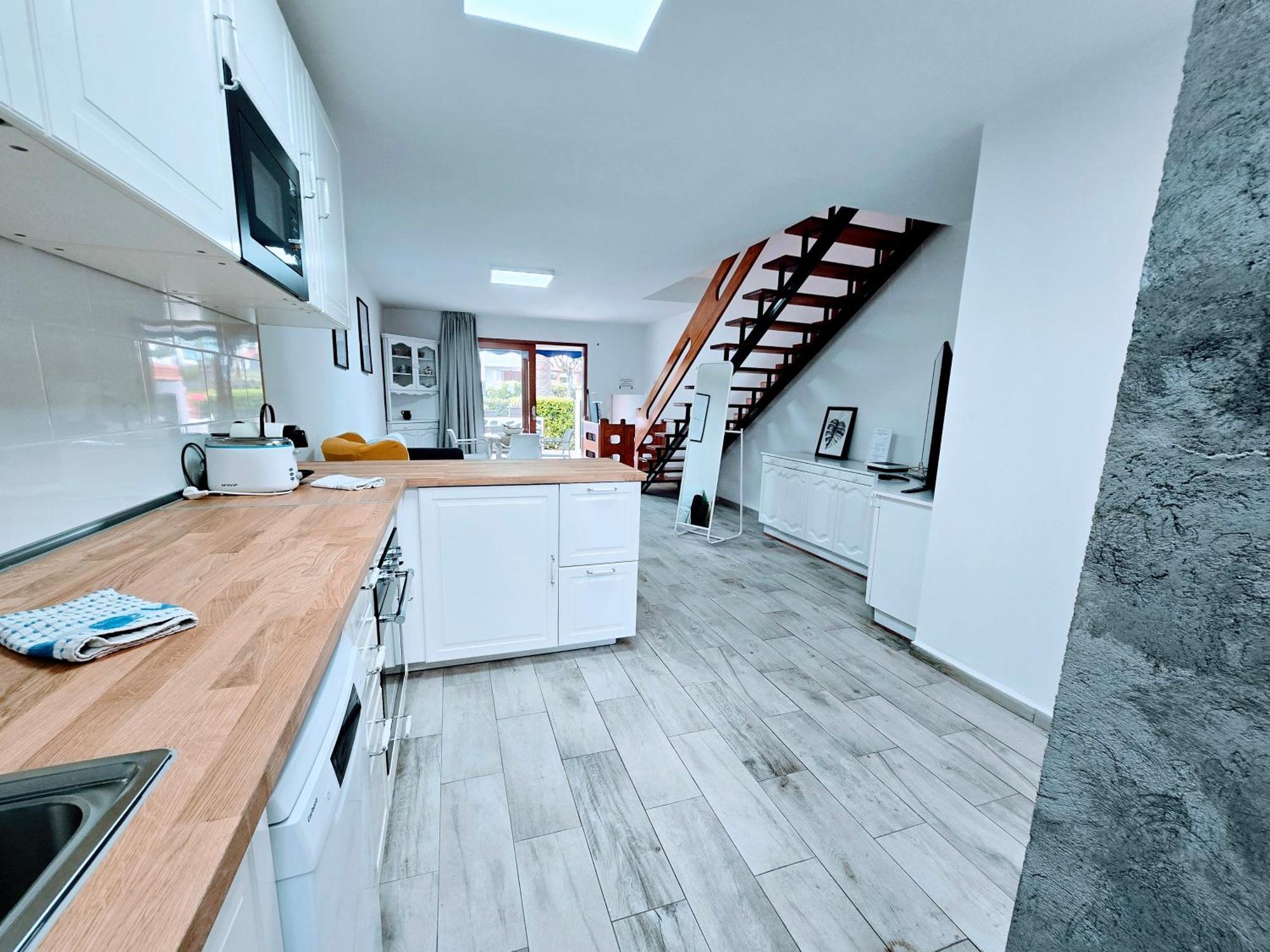 Vv Duplex Isla Bonita "By Henrypole Home" ลอสกันกาคอส ภายนอก รูปภาพ