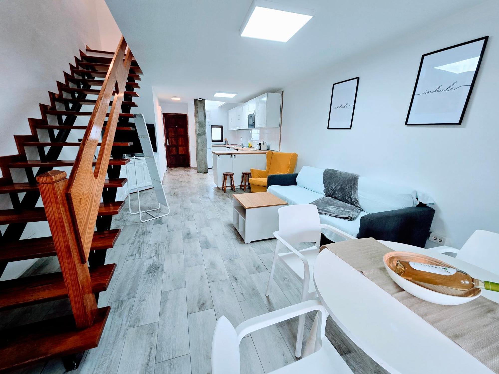 Vv Duplex Isla Bonita "By Henrypole Home" ลอสกันกาคอส ภายนอก รูปภาพ