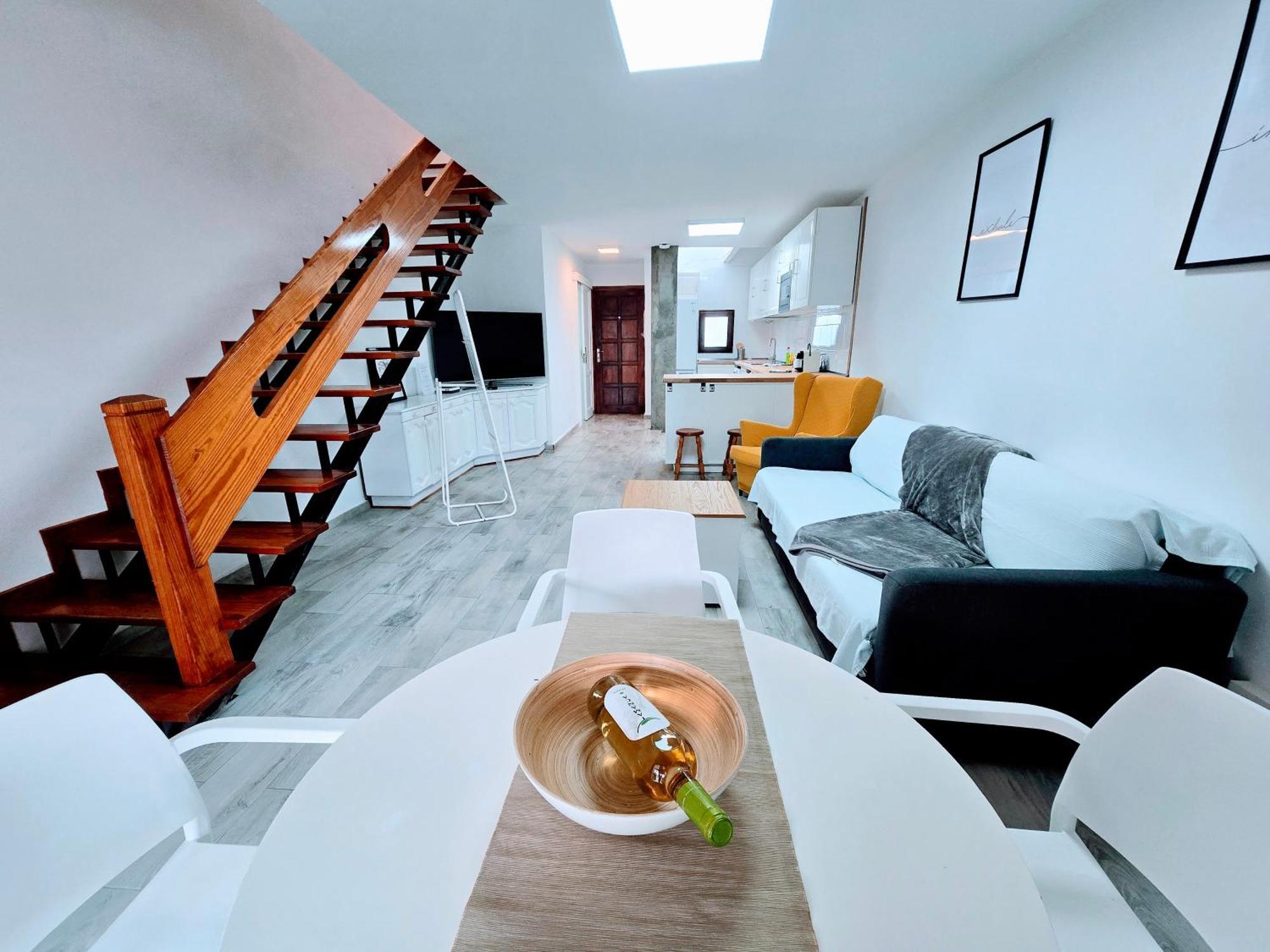 Vv Duplex Isla Bonita "By Henrypole Home" ลอสกันกาคอส ภายนอก รูปภาพ